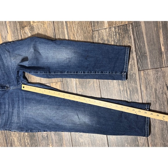 Lucky Brand Lolita Crop Blue Jeans Denim Size 12/31 Soft‎ Comfy Whiskered Ankle - Picture 9 of 12